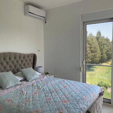 Rasi Luxury Apartments อุลซิน ภายนอก รูปภาพ