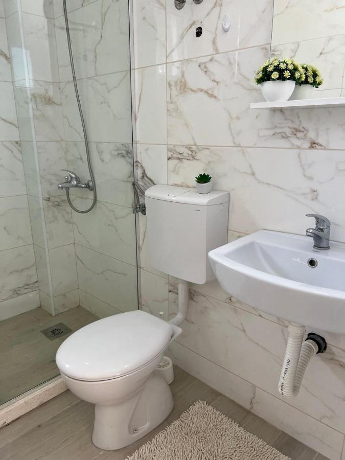 Rasi Luxury Apartments อุลซิน ภายนอก รูปภาพ